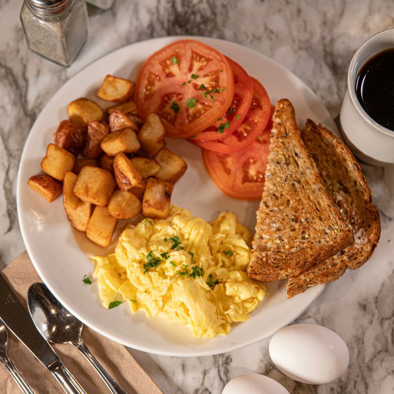 Build your own breakfast - eggs and sausages